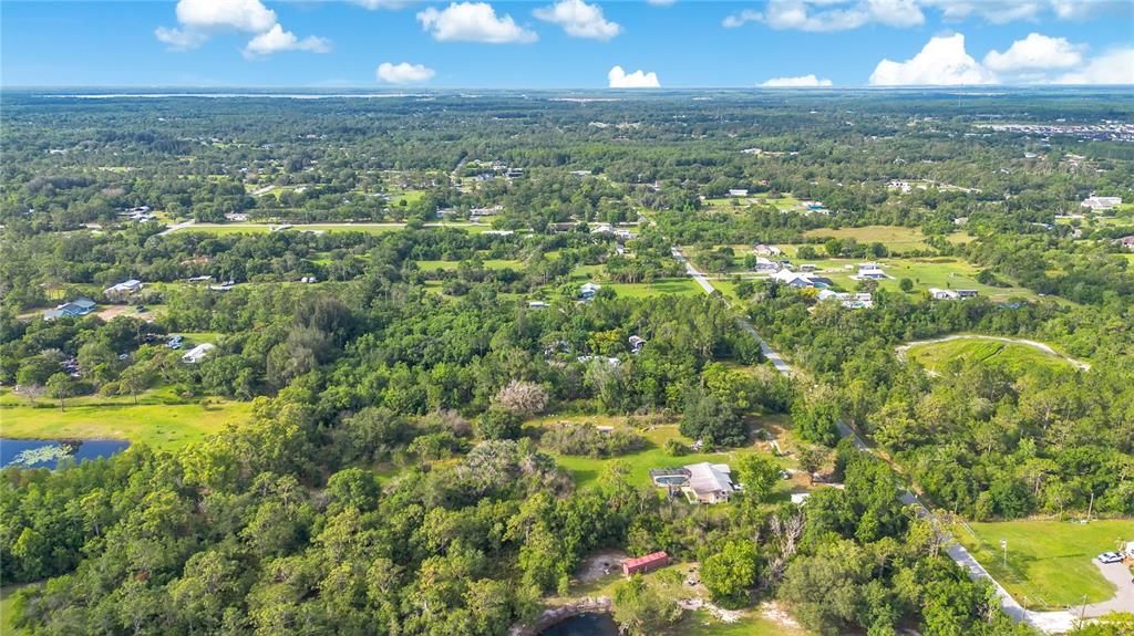 待售: $250,000 (2.85 acres)