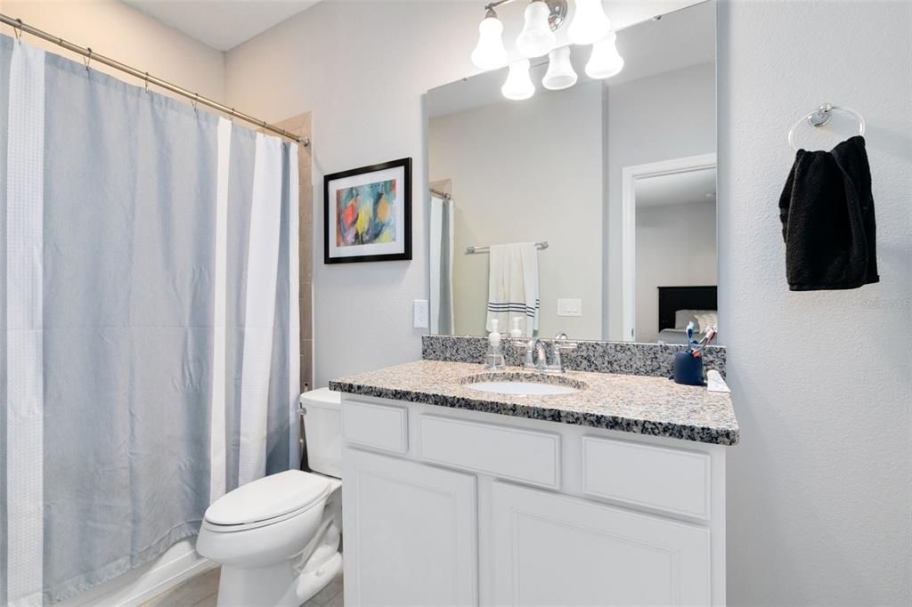 For Rent: $2,950 (3 beds, 3 baths, 2107 Square Feet)