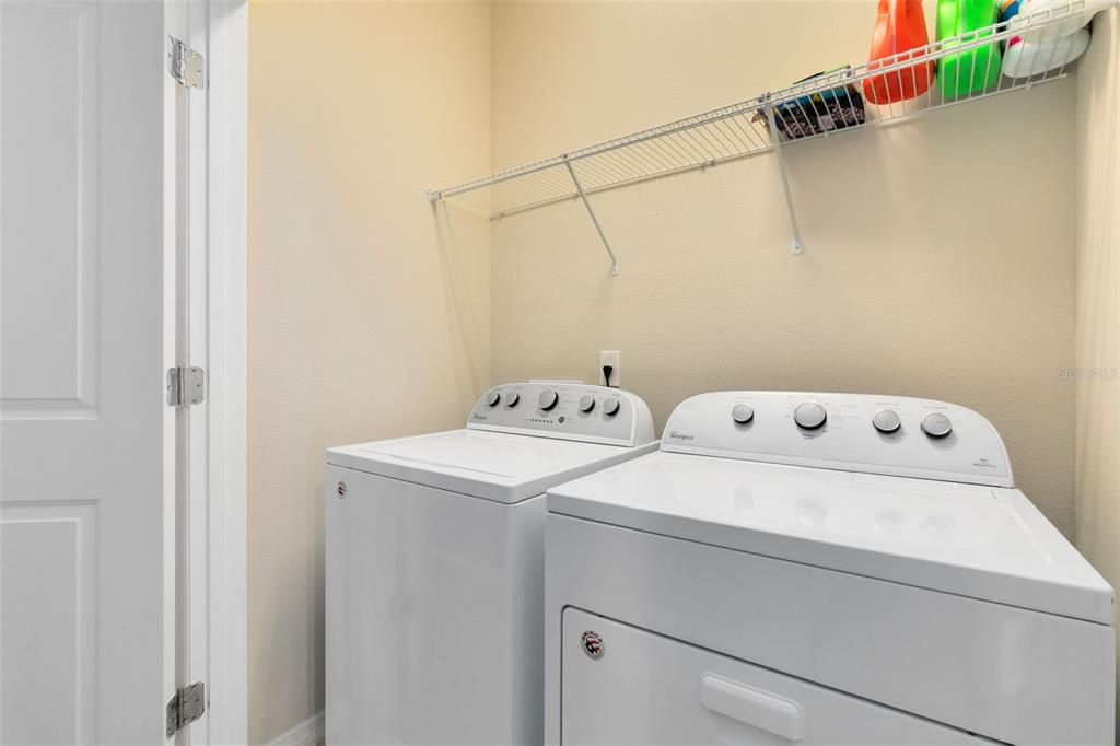 For Rent: $2,950 (3 beds, 3 baths, 2107 Square Feet)