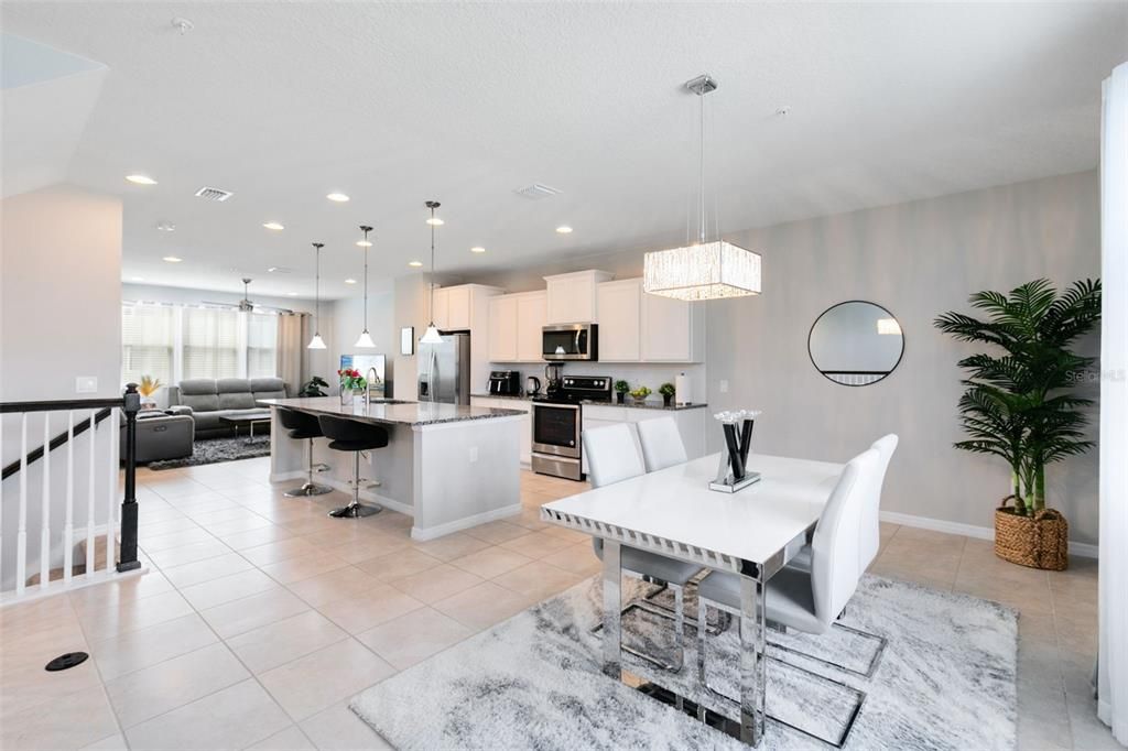 For Rent: $2,950 (3 beds, 3 baths, 2107 Square Feet)