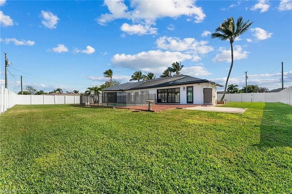 En Venta: $476,000 (3 camas, 2 baños, 2036 Pies cuadrados)