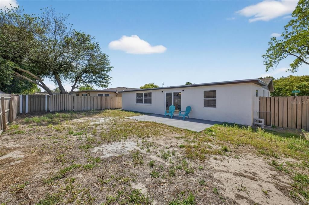 Active With Contract: $299,999 (4 beds, 2 baths, 1620 Square Feet)