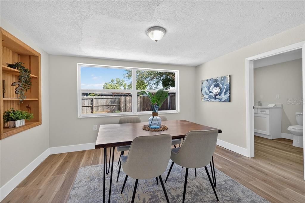 Active With Contract: $299,999 (4 beds, 2 baths, 1620 Square Feet)