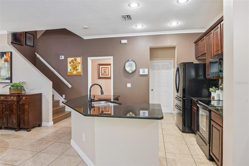 For Sale: $369,100 (3 beds, 2 baths, 1856 Square Feet)