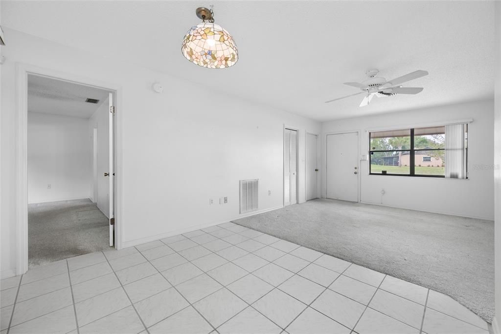 En Venta: $183,000 (2 camas, 2 baños, 1080 Pies cuadrados)