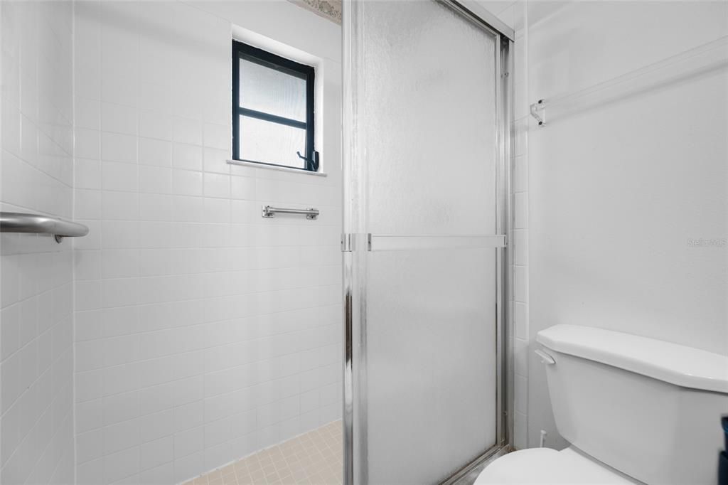 En Venta: $183,000 (2 camas, 2 baños, 1080 Pies cuadrados)