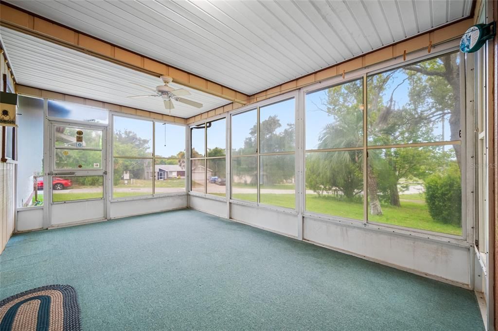 En Venta: $183,000 (2 camas, 2 baños, 1080 Pies cuadrados)