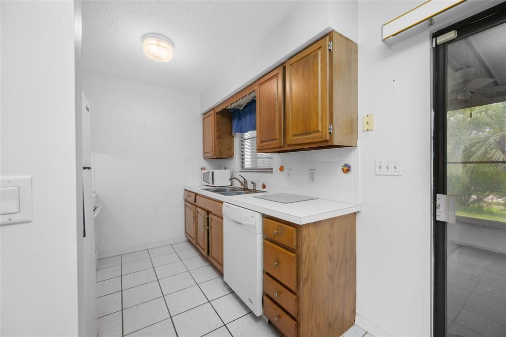 En Venta: $183,000 (2 camas, 2 baños, 1080 Pies cuadrados)