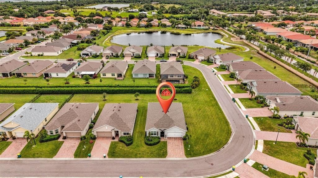 For Sale: $325,000 (4 beds, 2 baths, 1791 Square Feet)