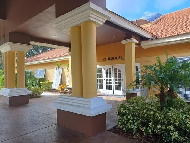 For Sale: $245,000 (2 beds, 2 baths, 1161 Square Feet)