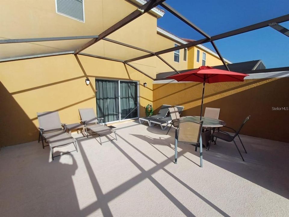 For Sale: $245,000 (2 beds, 2 baths, 1161 Square Feet)