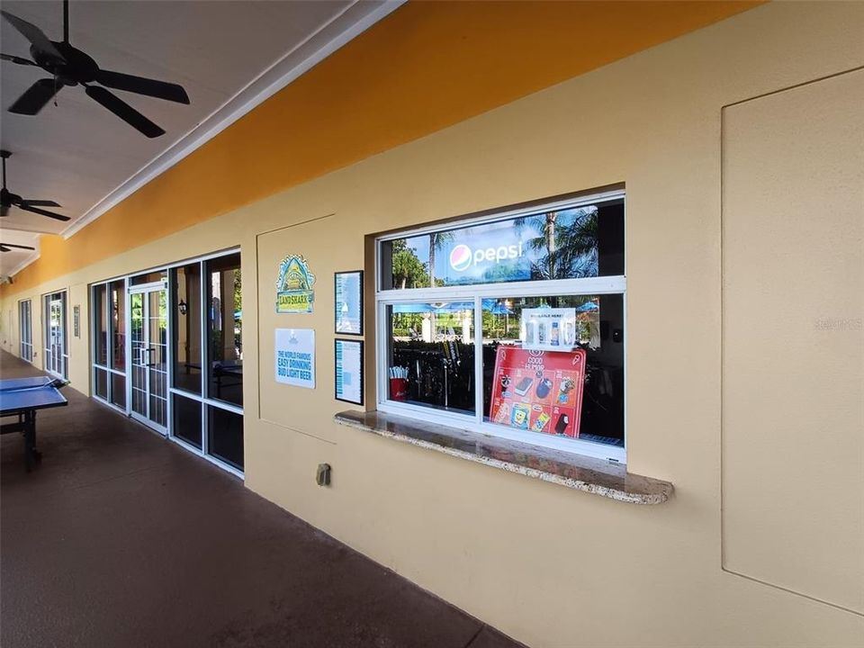 For Sale: $245,000 (2 beds, 2 baths, 1161 Square Feet)