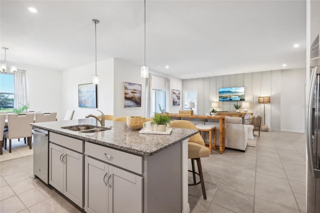 En Venta: $367,990 (4 camas, 2 baños, 2277 Pies cuadrados)