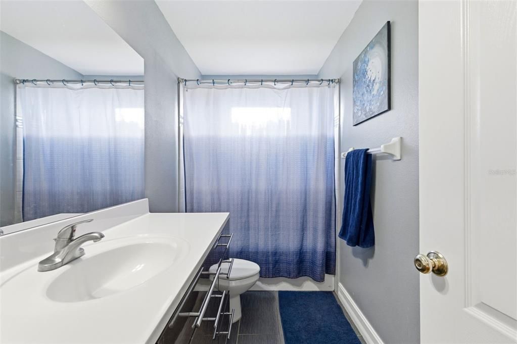 For Sale: $459,900 (4 beds, 2 baths, 2408 Square Feet)