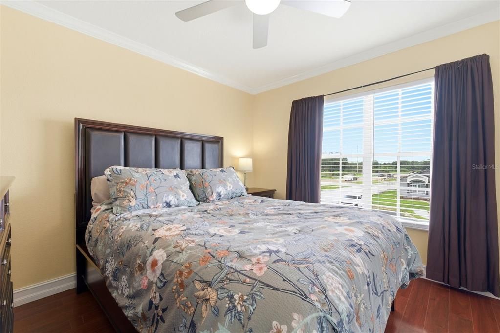 For Sale: $459,900 (4 beds, 2 baths, 2408 Square Feet)