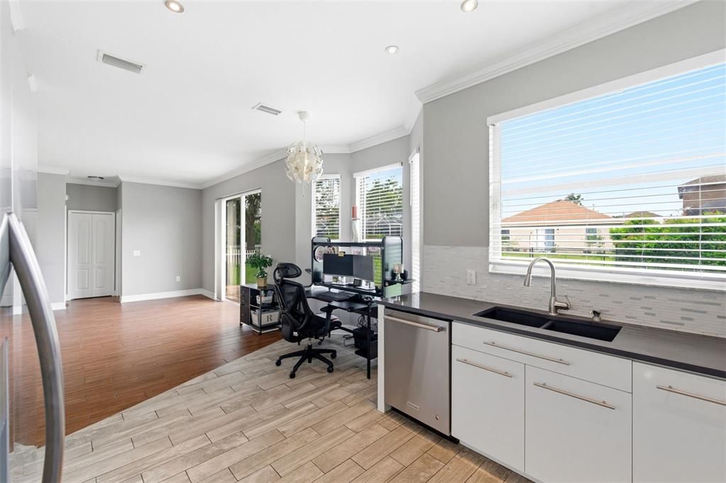 For Sale: $459,900 (4 beds, 2 baths, 2408 Square Feet)