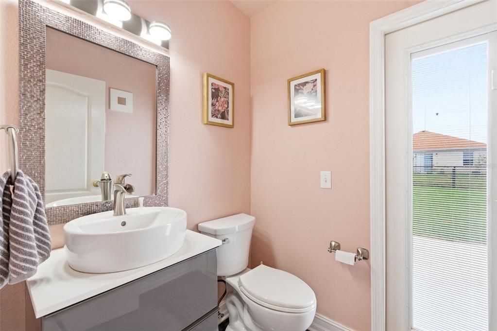 For Sale: $459,900 (4 beds, 2 baths, 2408 Square Feet)