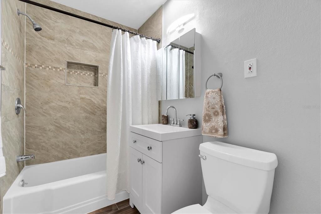 For Sale: $525,000 (4 beds, 2 baths, 1772 Square Feet)