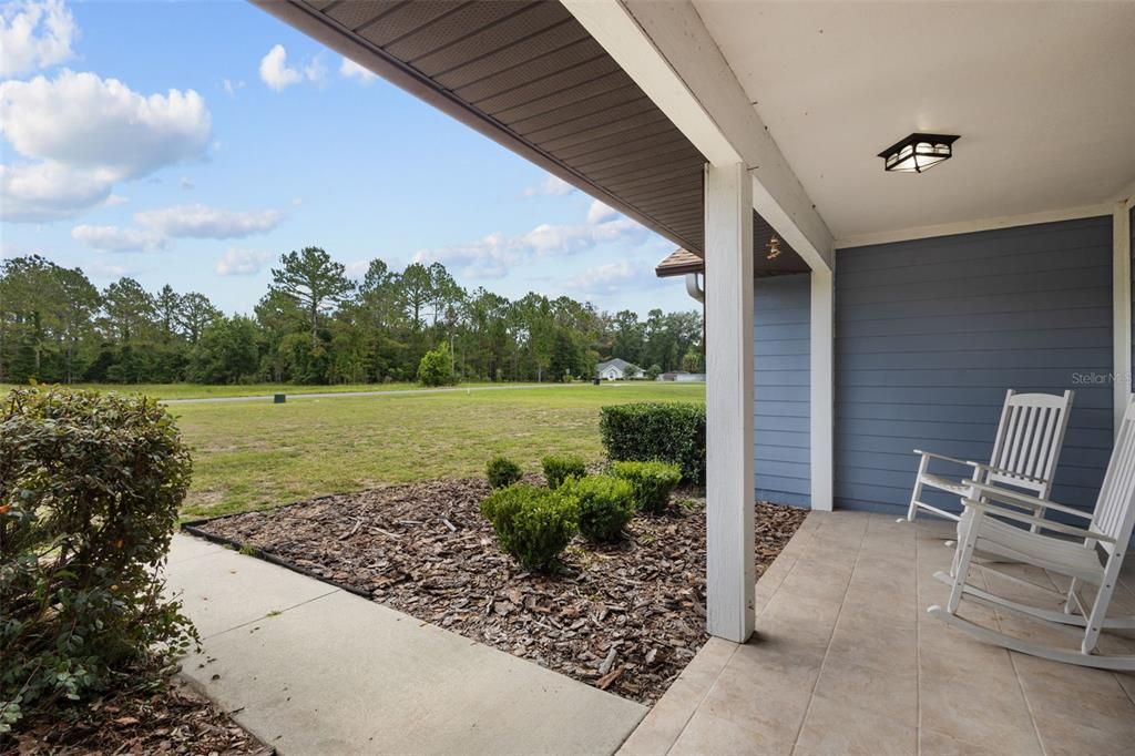 For Sale: $359,950 (3 beds, 2 baths, 1873 Square Feet)
