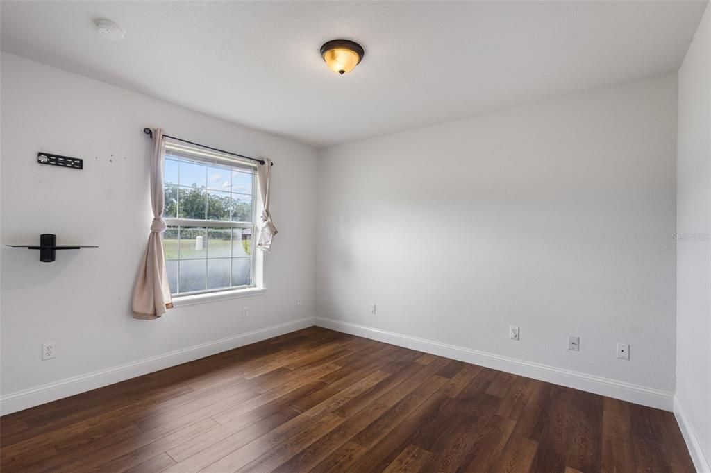 For Sale: $359,950 (3 beds, 2 baths, 1873 Square Feet)