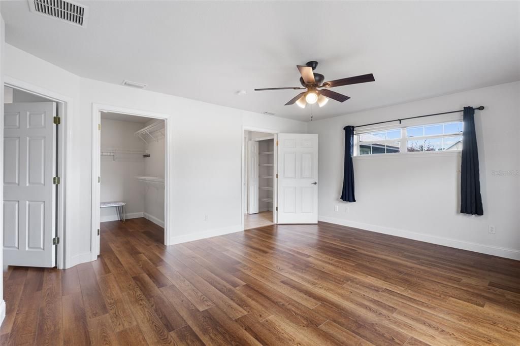 For Sale: $359,950 (3 beds, 2 baths, 1873 Square Feet)