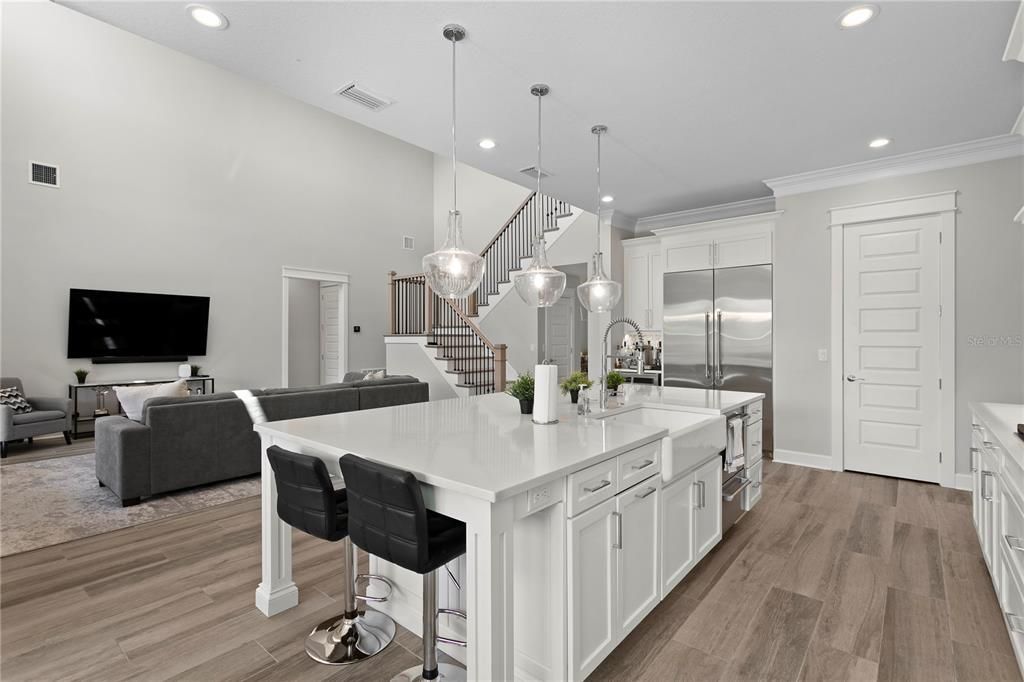 For Rent: $15,000 (5 beds, 5 baths, 4117 Square Feet)