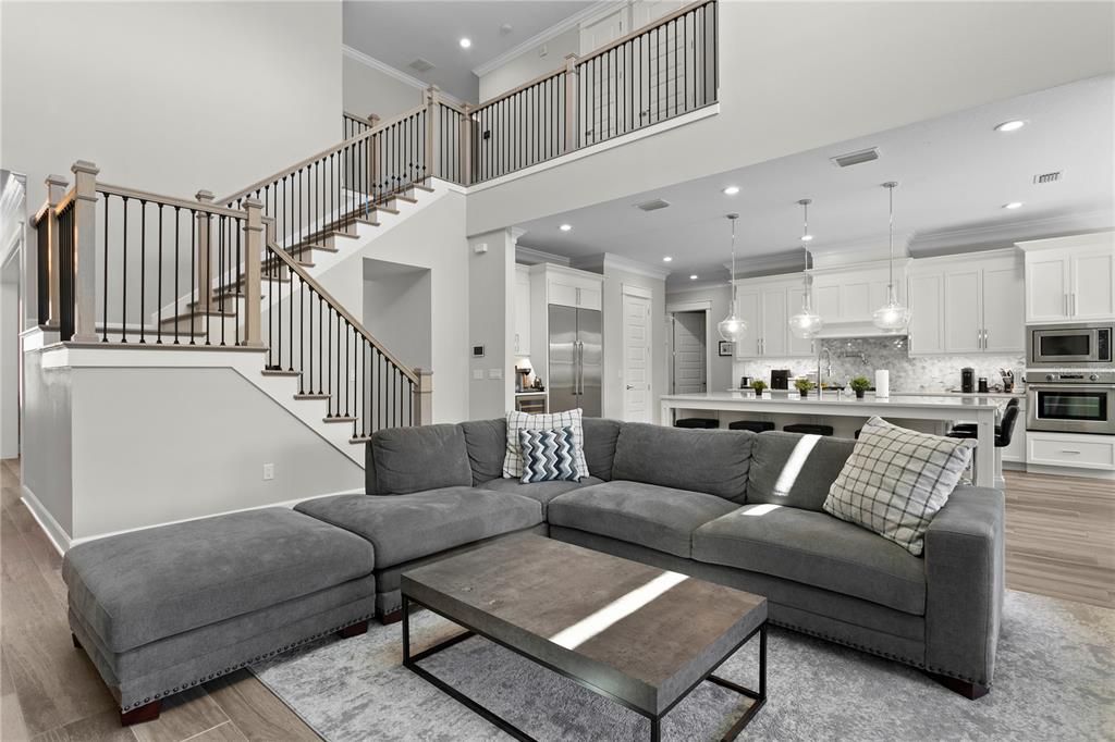 For Rent: $15,000 (5 beds, 5 baths, 4117 Square Feet)