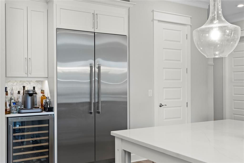 For Rent: $15,000 (5 beds, 5 baths, 4117 Square Feet)