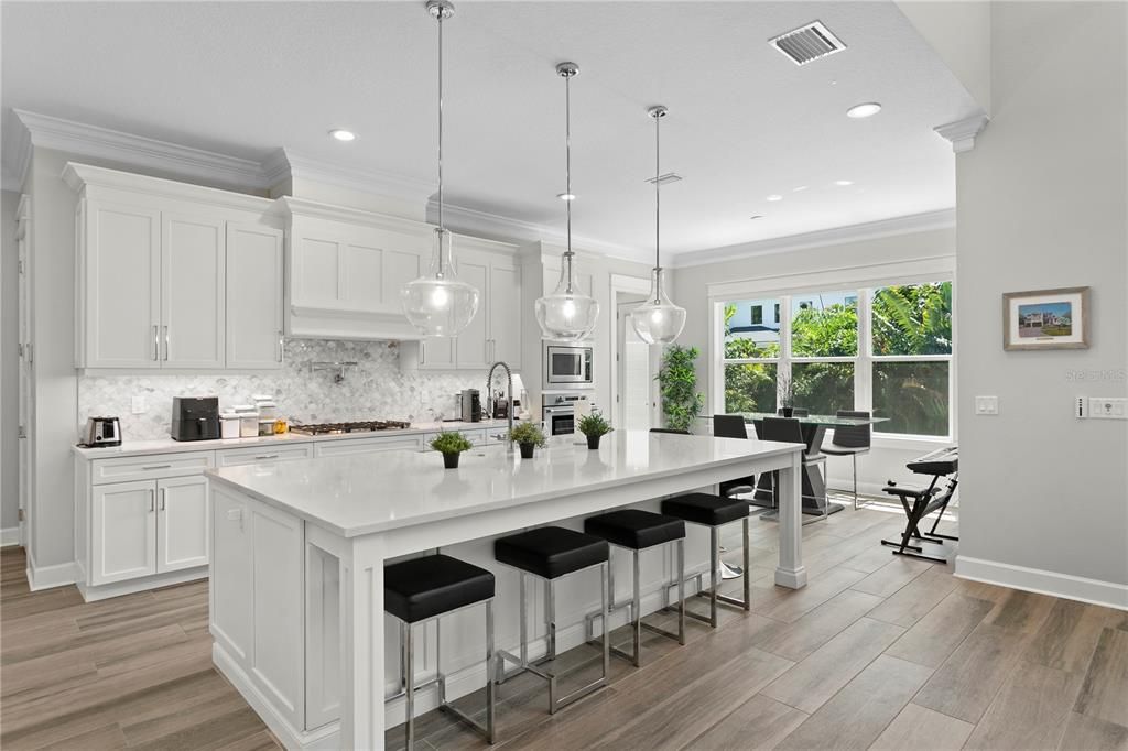 For Rent: $15,000 (5 beds, 5 baths, 4117 Square Feet)