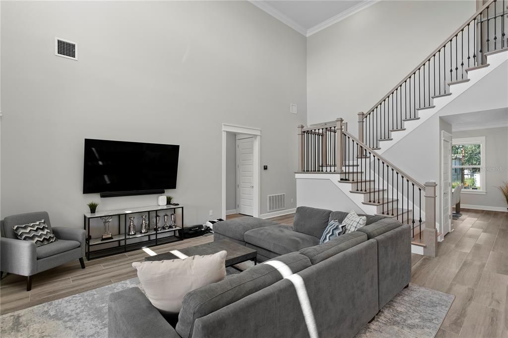 For Rent: $15,000 (5 beds, 5 baths, 4117 Square Feet)