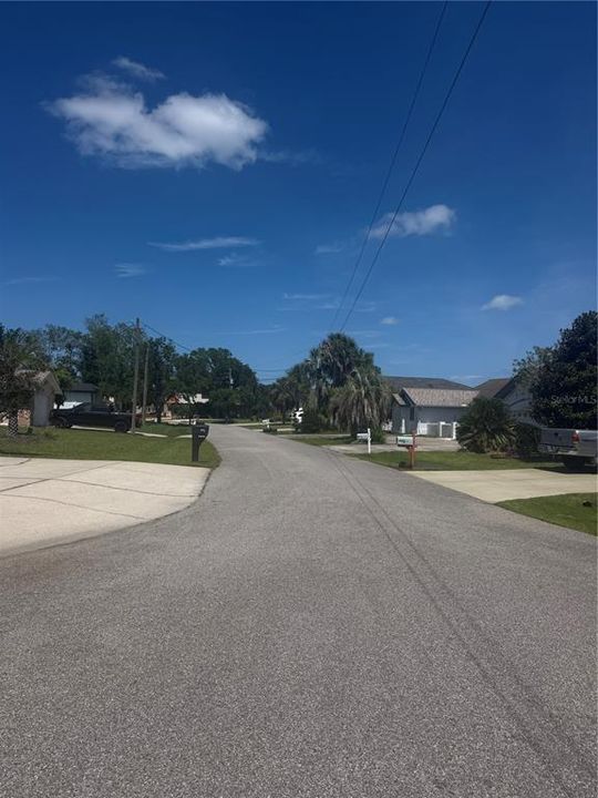 На продажу: $309,000 (0.31 acres)