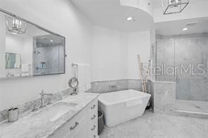 For Rent: $3,900 (3 beds, 3 baths, 2055 Square Feet)