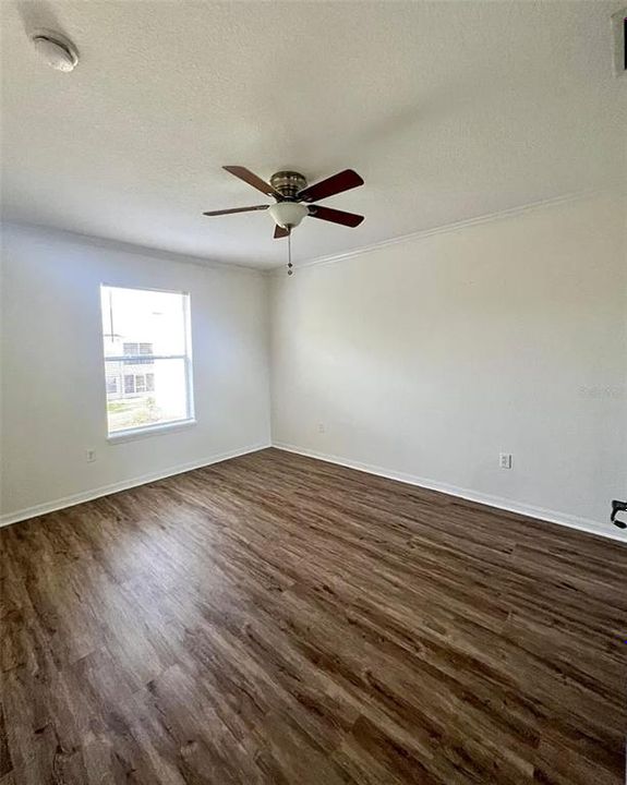 For Rent: $2,250 (4 beds, 3 baths, 1873 Square Feet)