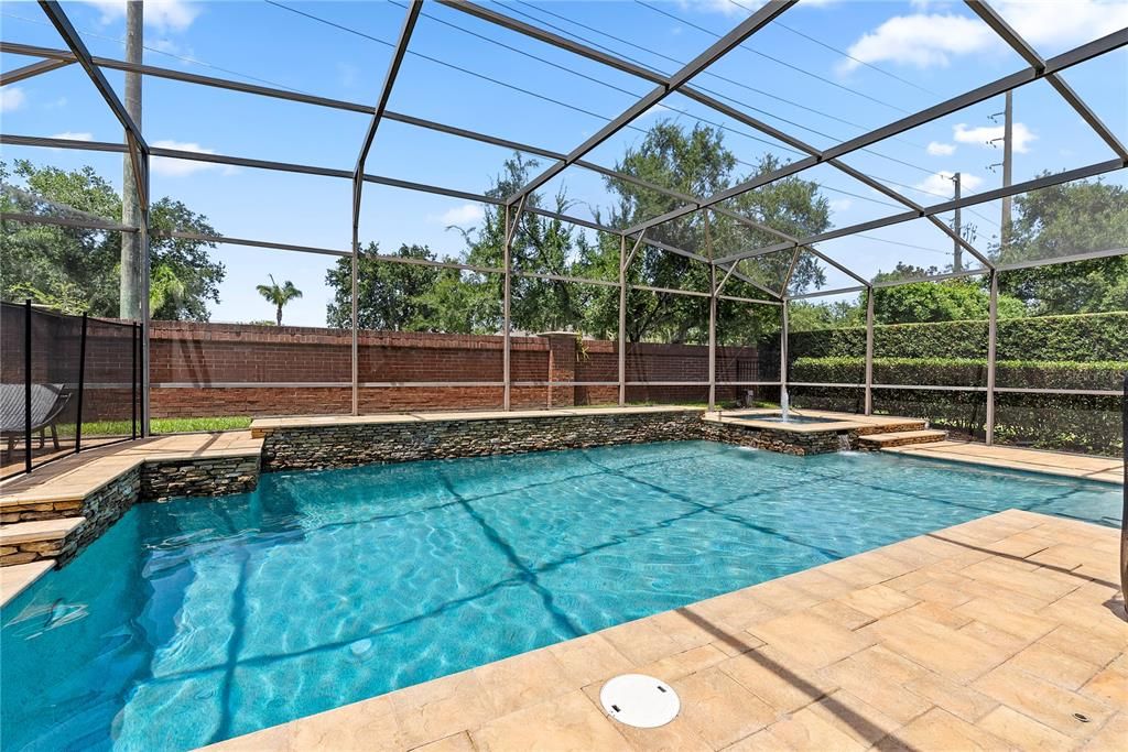 En Venta: $750,000 (4 camas, 2 baños, 2907 Pies cuadrados)