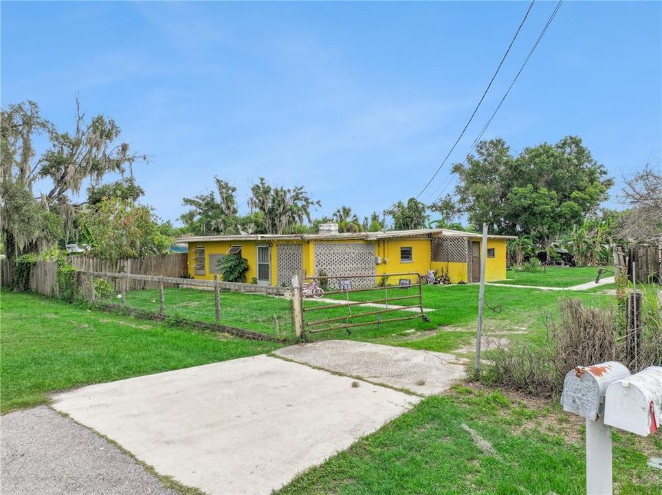 En Venta: $200,000 (3 camas, 2 baños, 1425 Pies cuadrados)