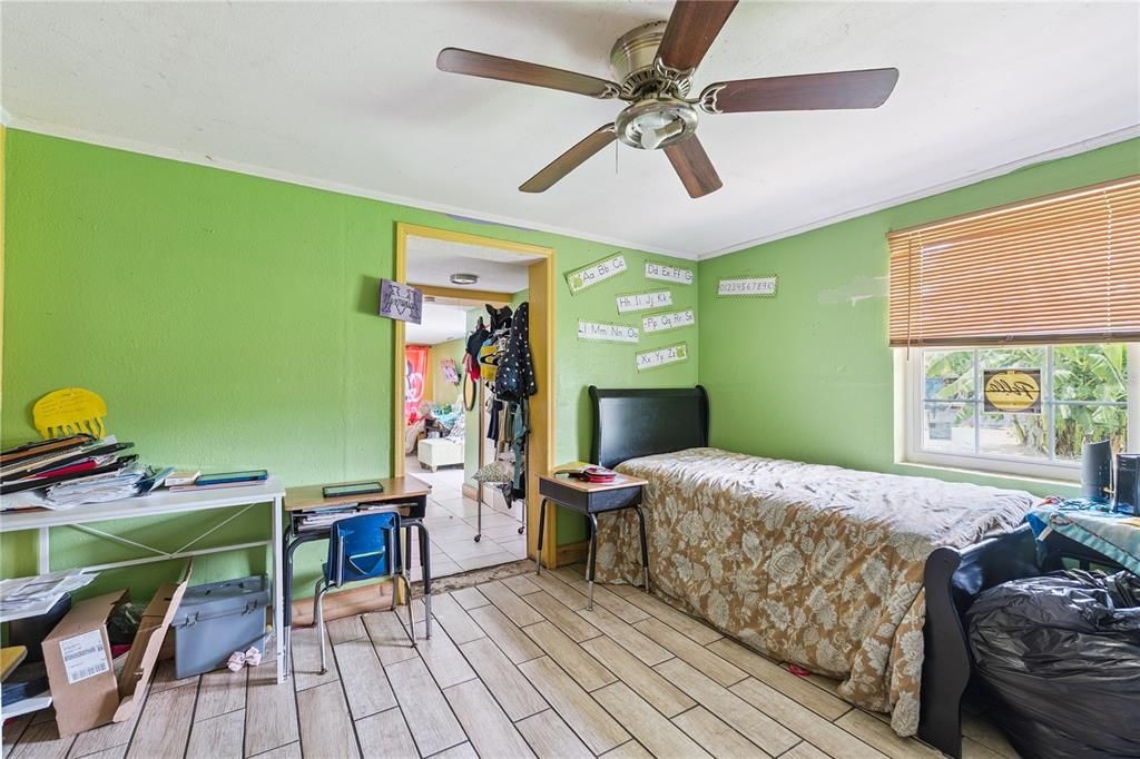 En Venta: $200,000 (3 camas, 2 baños, 1425 Pies cuadrados)