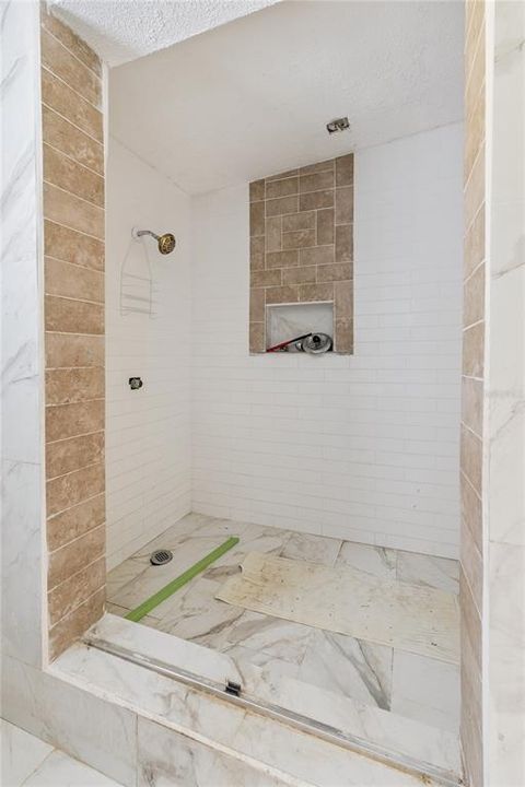 En Venta: $200,000 (3 camas, 2 baños, 1425 Pies cuadrados)