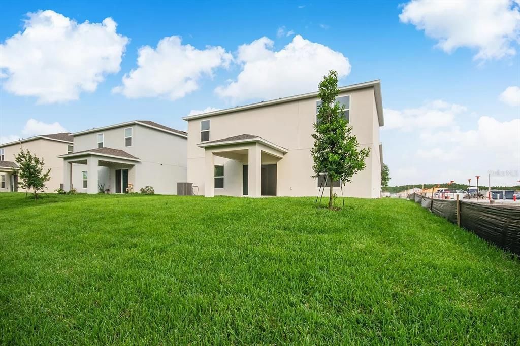 В аренду: $2,800 (5 спален, 3 ванн, 2206 Квадратных фут)