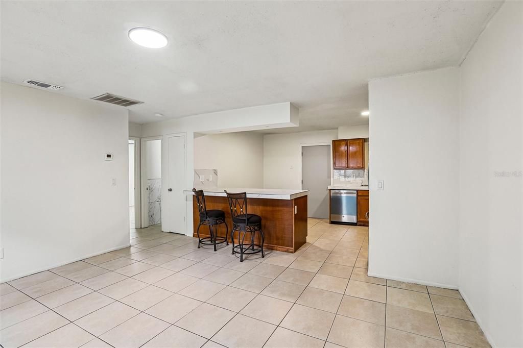 For Sale: $450,000 (4 beds, 0 baths, 1690 Square Feet)