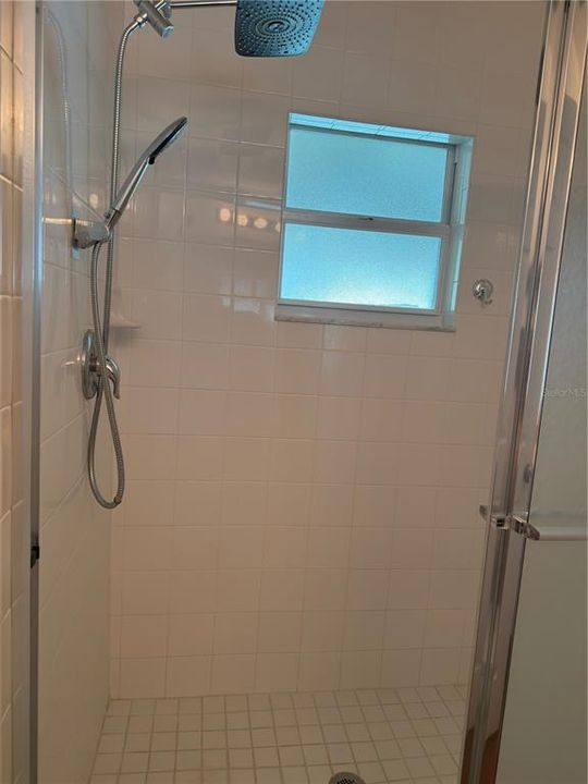 For Rent: $2,000 (2 beds, 2 baths, 1249 Square Feet)