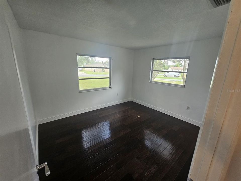 En Renta: $1,500 (3 camas, 2 baños, 1401 Pies cuadrados)