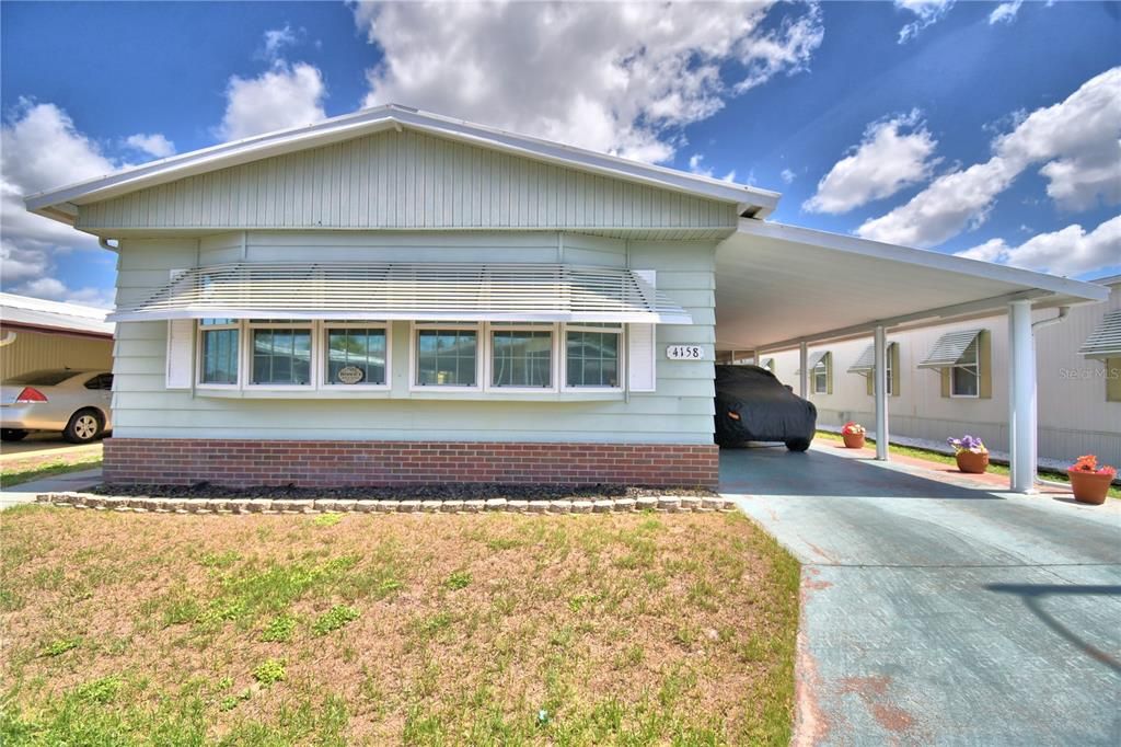 For Sale: $124,900 (2 beds, 2 baths, 1403 Square Feet)