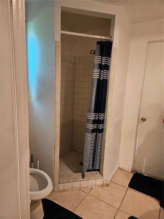 En Venta: $359,000 (4 camas, 2 baños, 1914 Pies cuadrados)