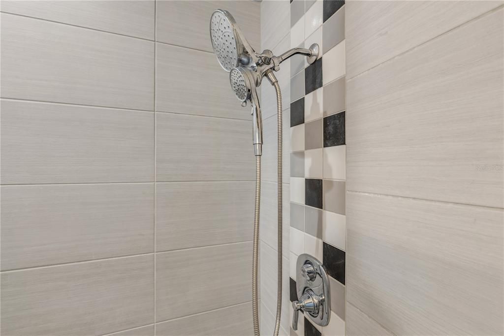 В аренду: $3,500 (3 спален, 3 ванн, 2052 Квадратных фут)