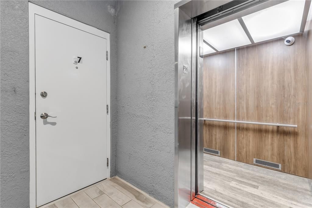 В аренду: $3,500 (3 спален, 3 ванн, 2052 Квадратных фут)