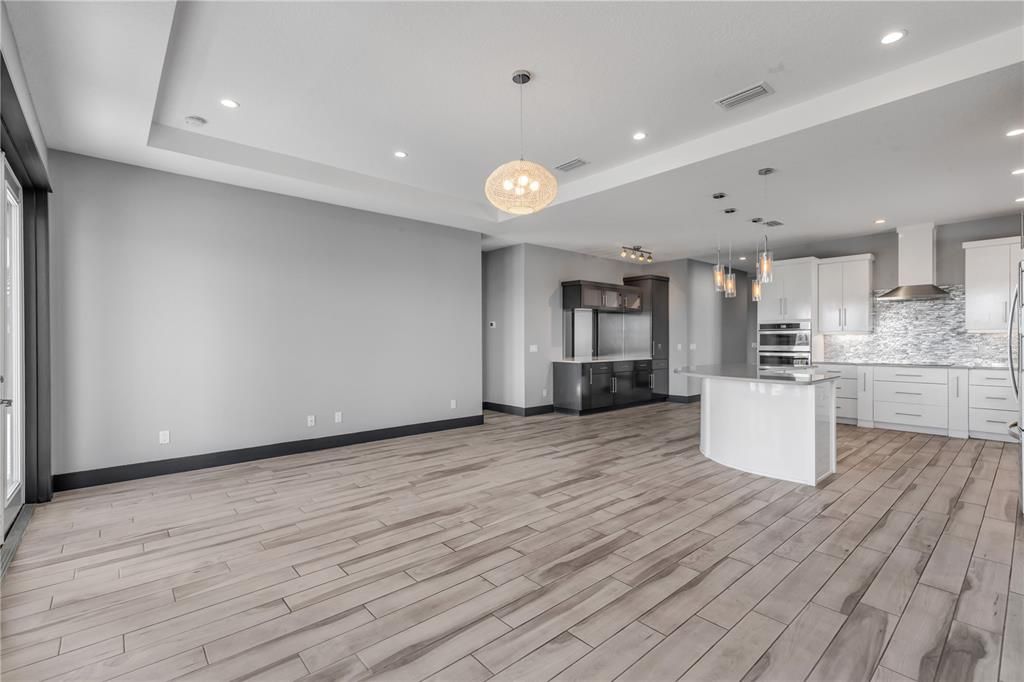 В аренду: $3,500 (3 спален, 3 ванн, 2052 Квадратных фут)