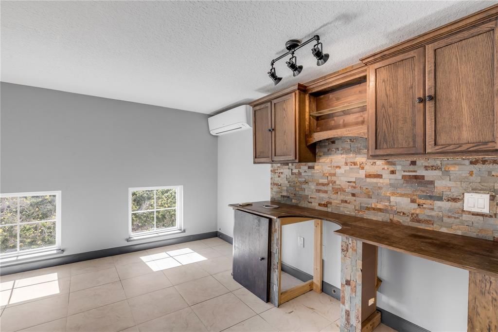 В аренду: $3,500 (3 спален, 3 ванн, 2052 Квадратных фут)