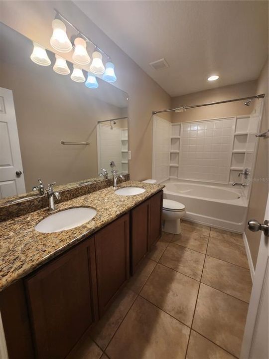 : $1,850 (2 beds, 2 baths, 1280 Square Feet)