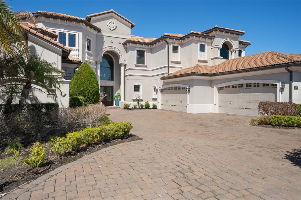 En Venta: $3,290,000 (5 camas, 6 baños, 7058 Pies cuadrados)