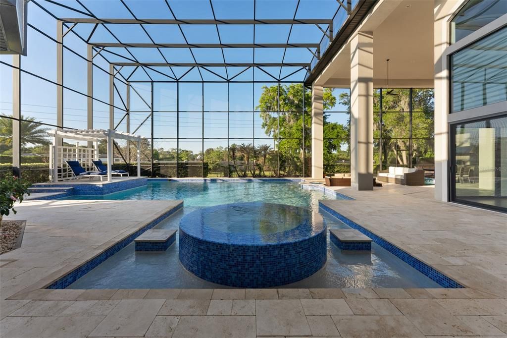 En Venta: $3,290,000 (5 camas, 6 baños, 7058 Pies cuadrados)